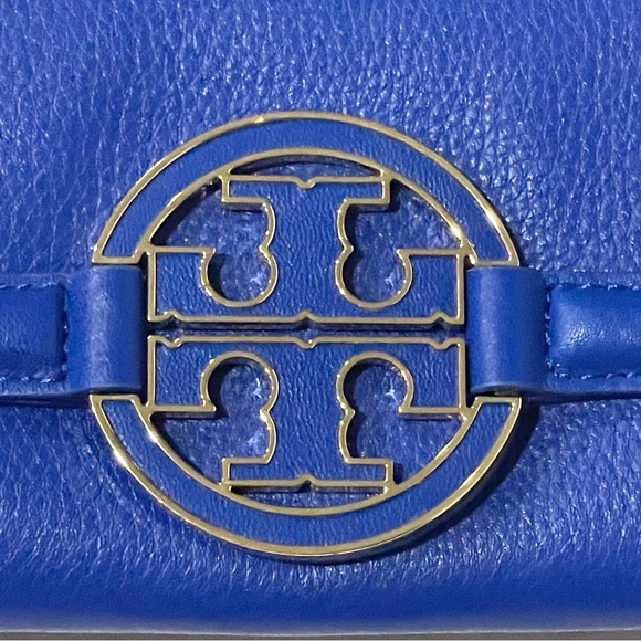 Tory Burch Blue Wallet Amanda Envelope - Picture 2 of 10